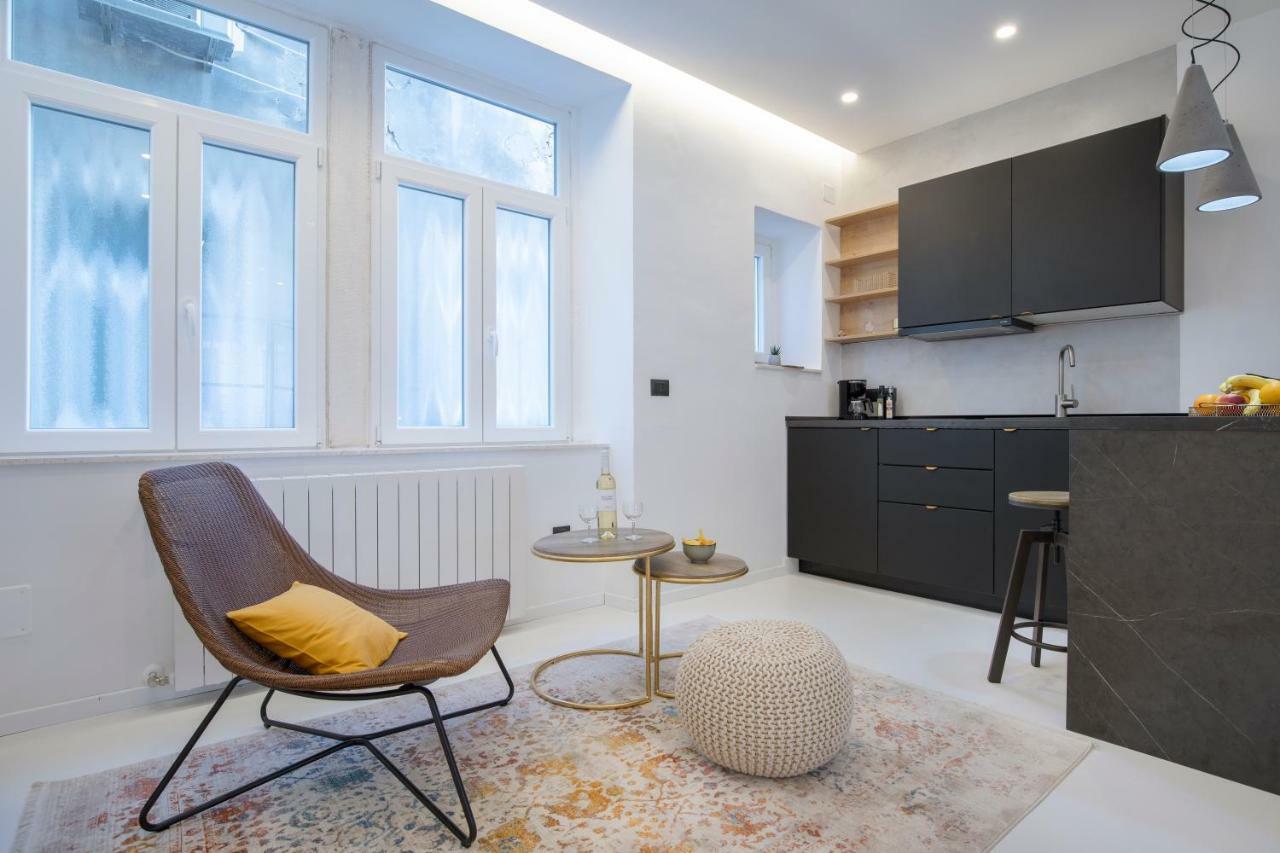 Twins Idola Apartments Pula Exterior foto